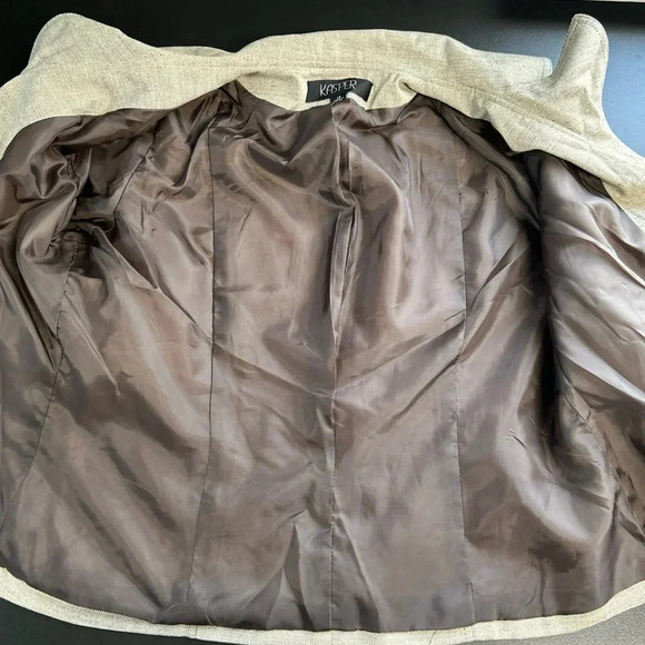 Kasper Blazer Women’s Size 12 Khaki Button 3/4 Flip Cuff Sleeve Corporate Preppy - Picture 11 of 14